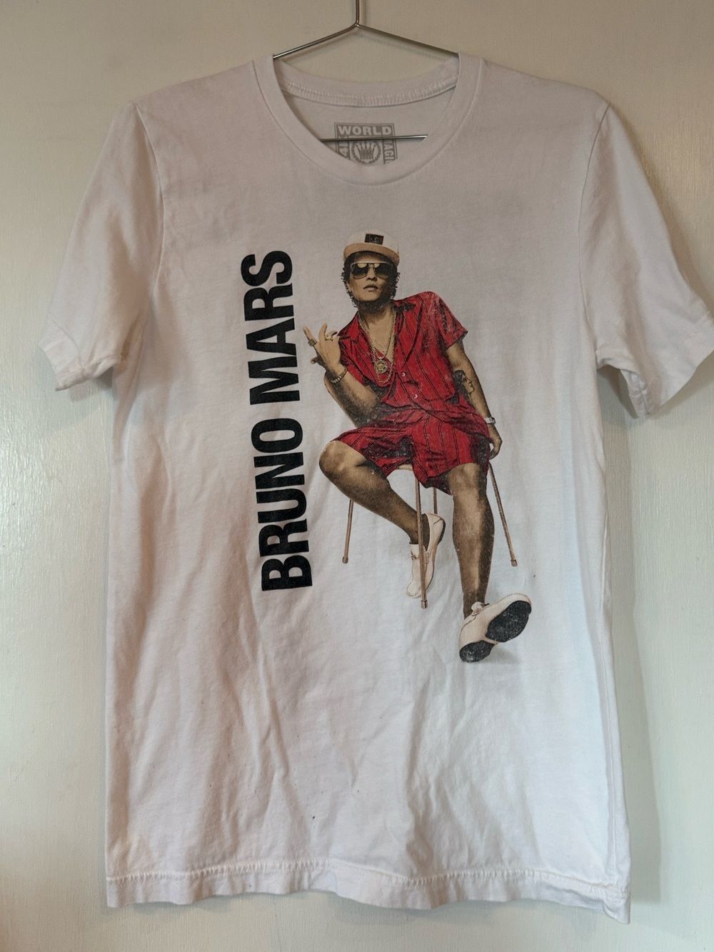 Official Bruno Mars 2017 24K Magic World Tour T-Shirt Men's Adult Small